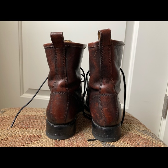 Brown leather Frye boots - Picture 2 of 7